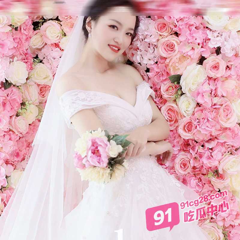 青岛新娘婚礼前偷情前男友 婚房情趣装被无套爆操 性爱视频遭曝光!