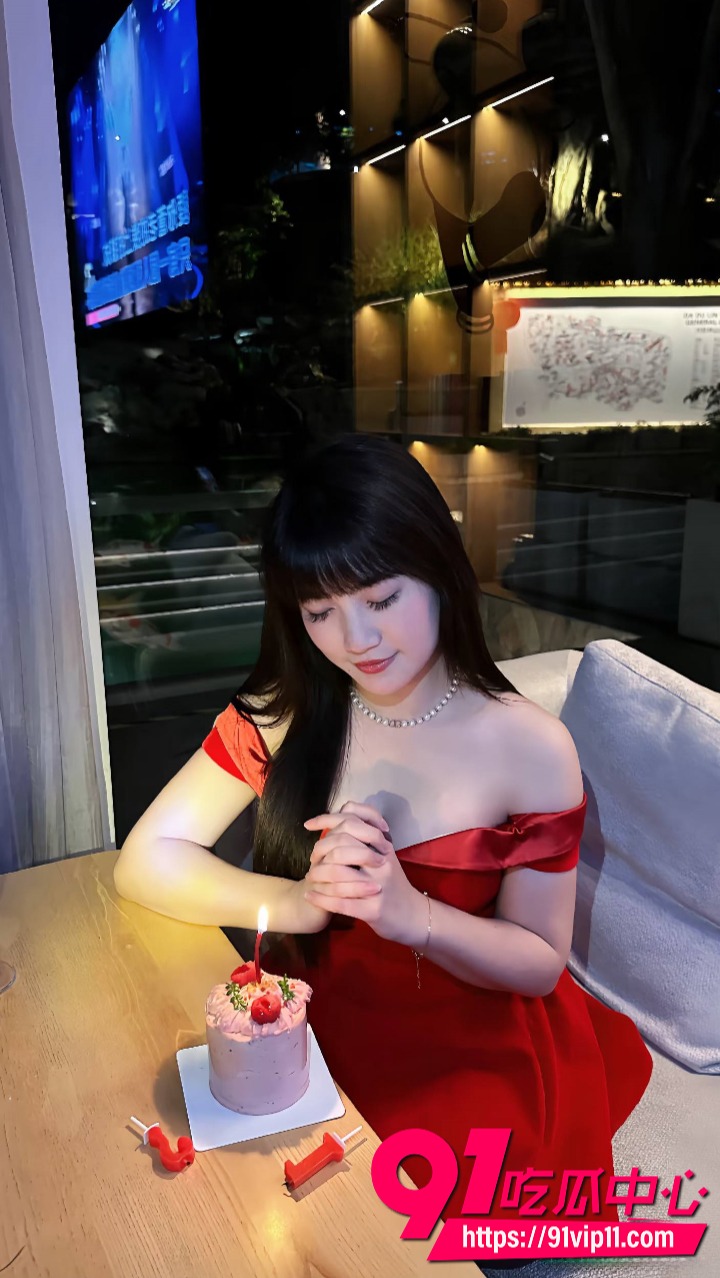 幼儿园女老师卢语曦知三当三6