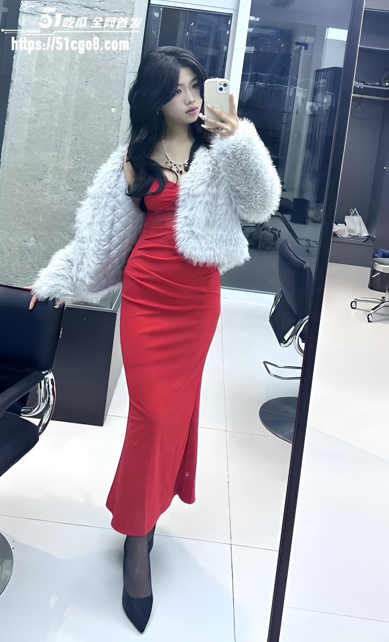 4 4