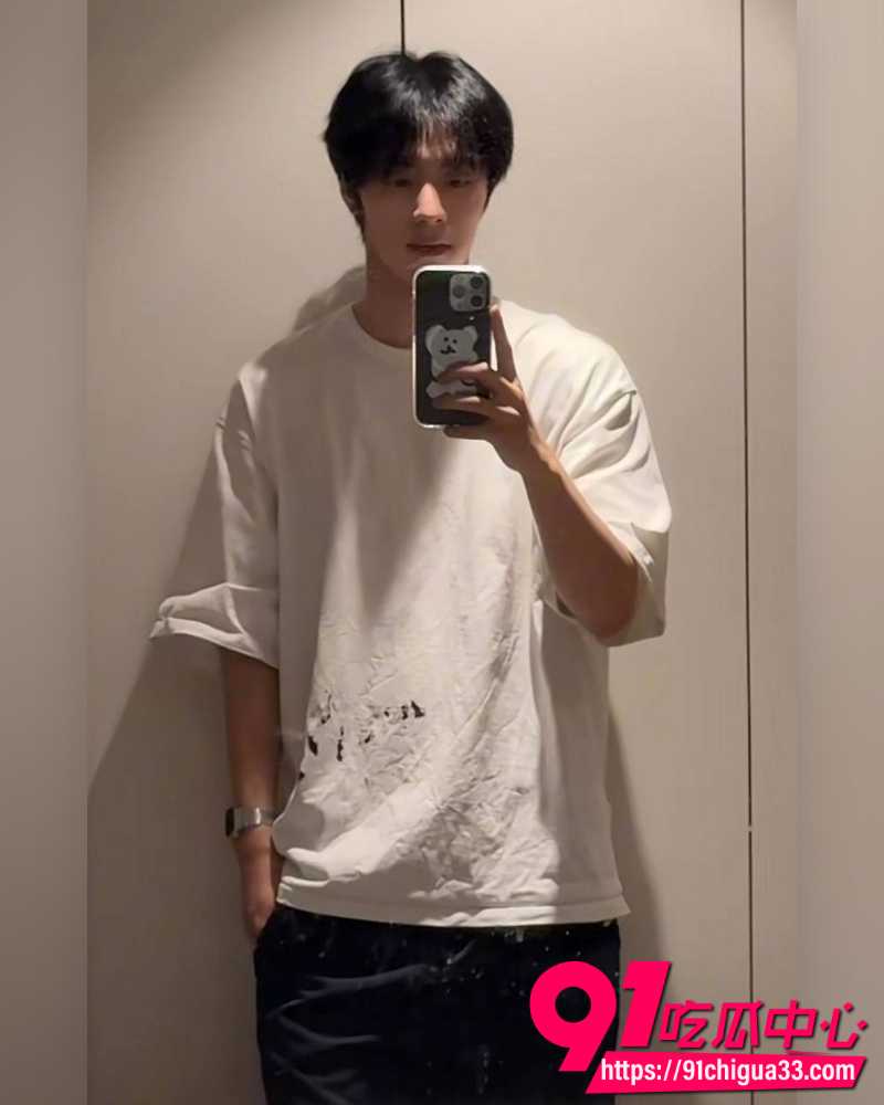 网红碎叫叫怒撕前男友626 53 网红碎叫叫怒撕前男友626 53