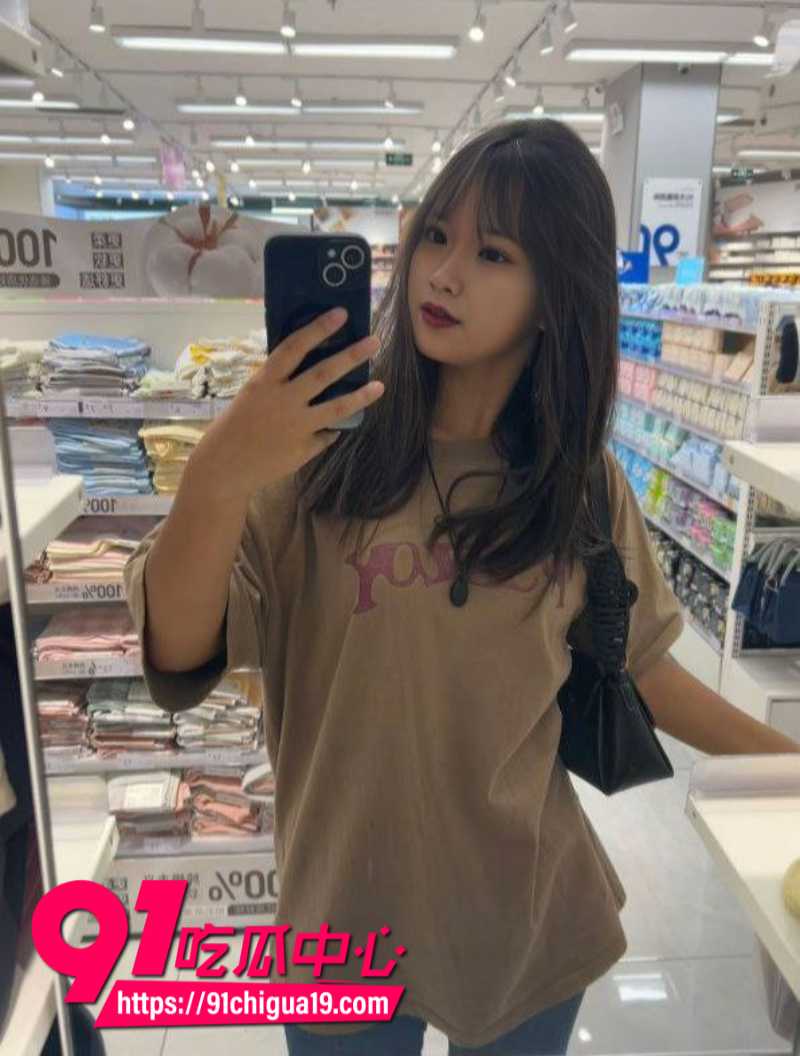 江西精神小妹丁雅婷裸贷逾期被曝光9