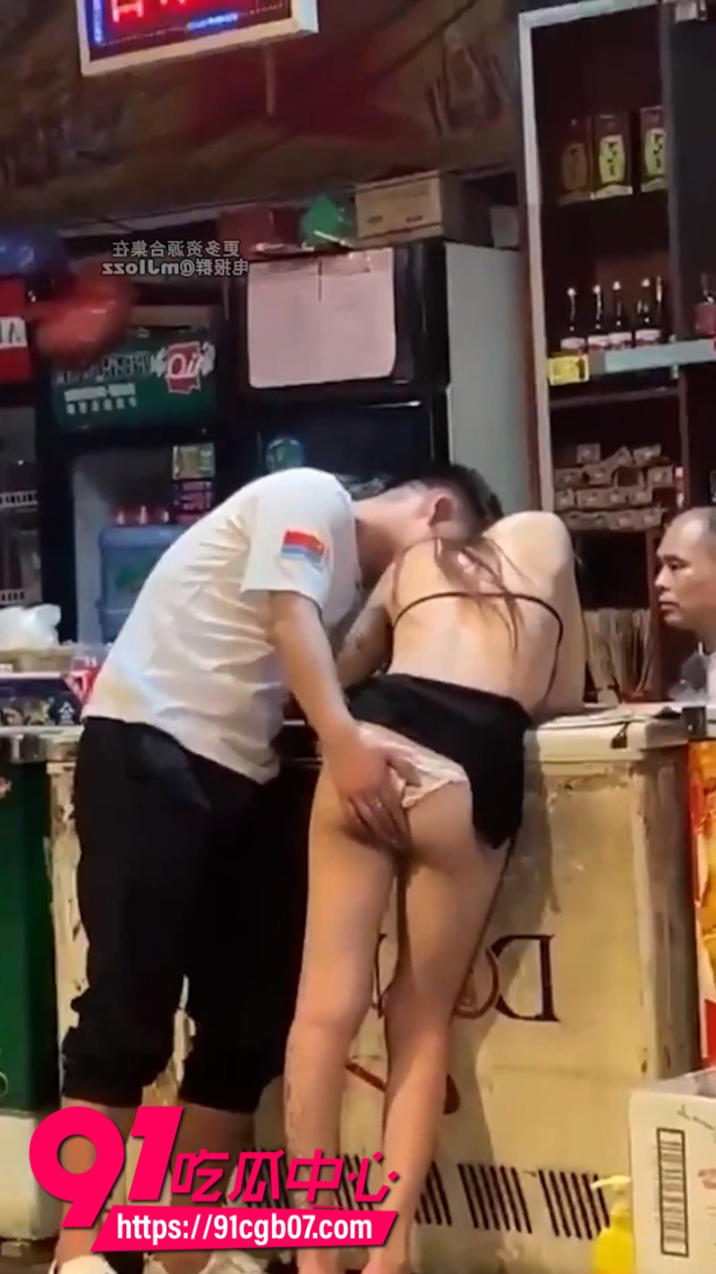 户外猎奇小视频合集网页素材1 户外猎奇小视频合集网页素材1