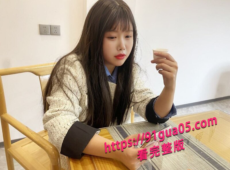 舅妈与侄子茶馆偷情04
