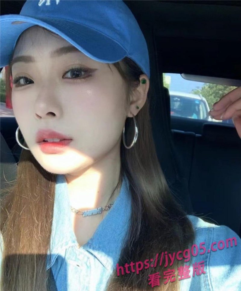 大连艺术学院女教师翻车！周诗琦高能自拍视频被前男友爆出 配图