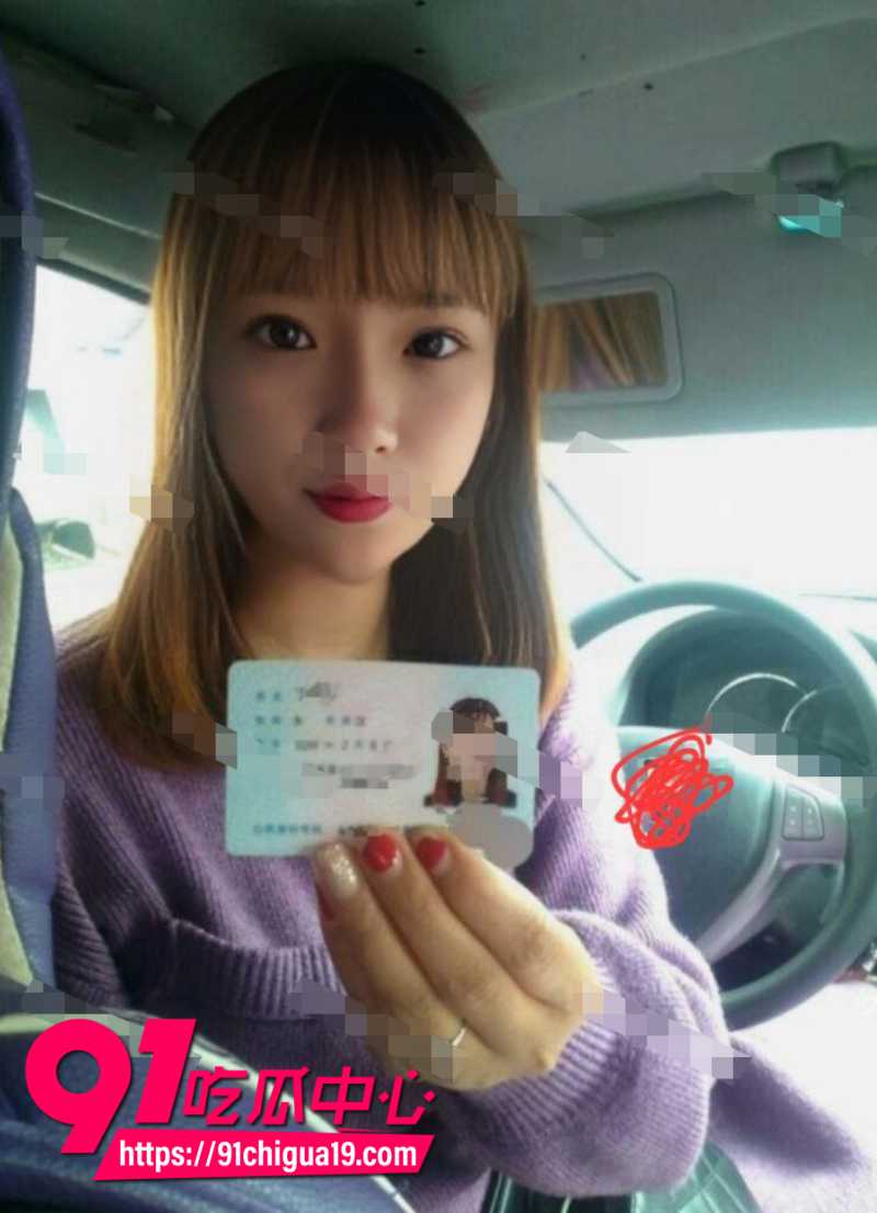 江西精神小妹丁雅婷裸贷逾期被曝光1