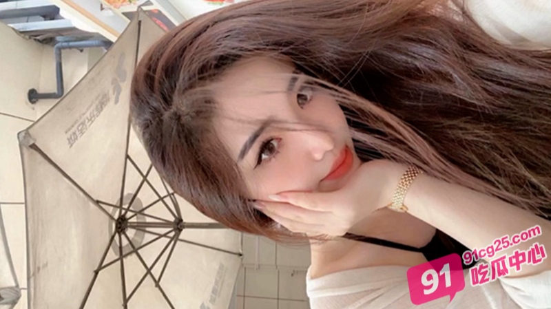上戏女神陶涵玉 人前玉女人后风骚 与炮友开房视频全网疯传！ 配图4