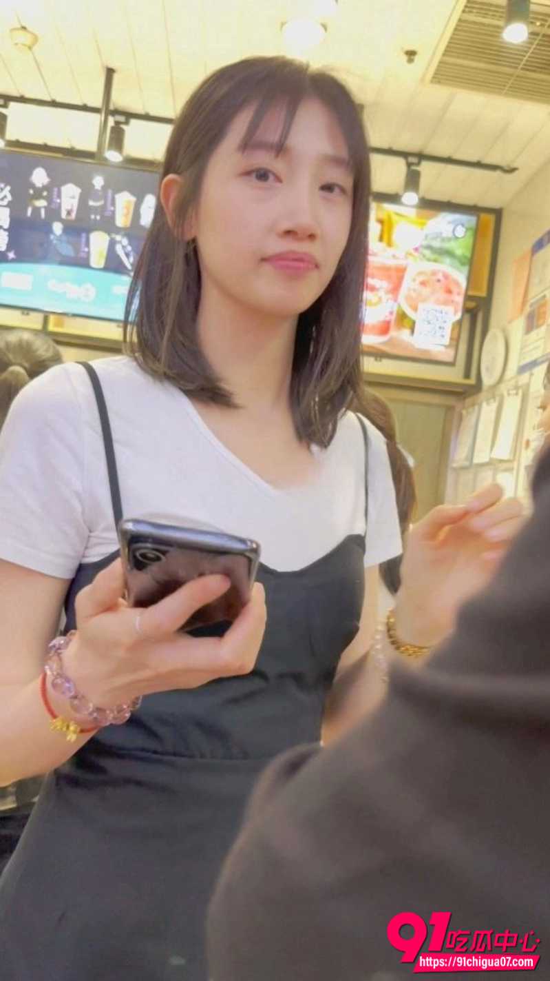 精品抄底偷拍2 精品抄底偷拍2