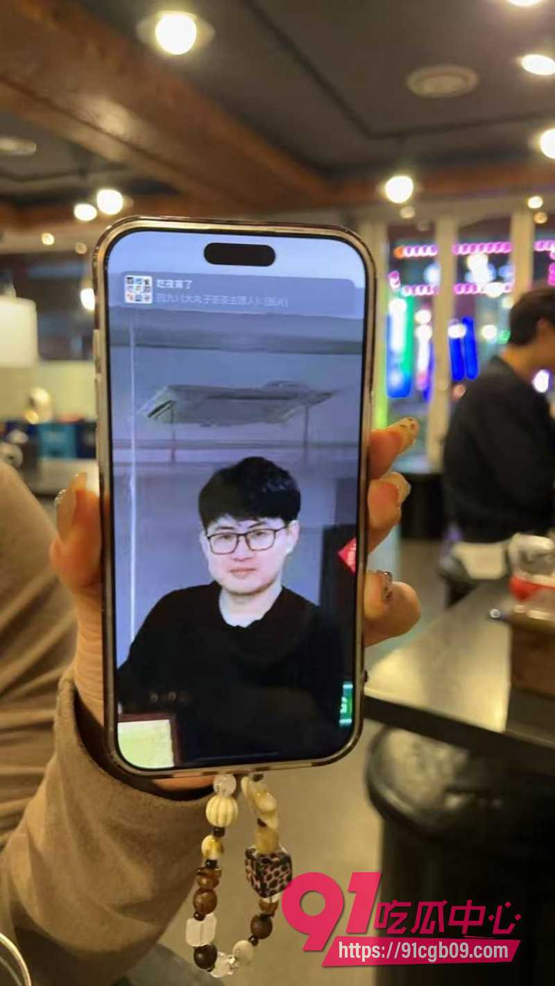 新娘出轨表姐夫20 新娘出轨表姐夫20