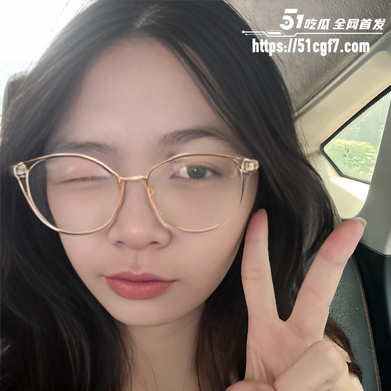 广西眼镜妹梁桦裸贷视频曝光03 广西眼镜妹梁桦裸贷视频曝光03
