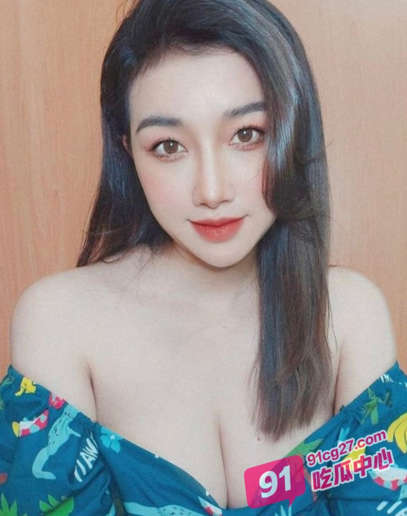 F杯大奶模特网红兼职 酒店啪啪全过程流出 探花先生被骚劲儿狠狠硬控了! 配图6