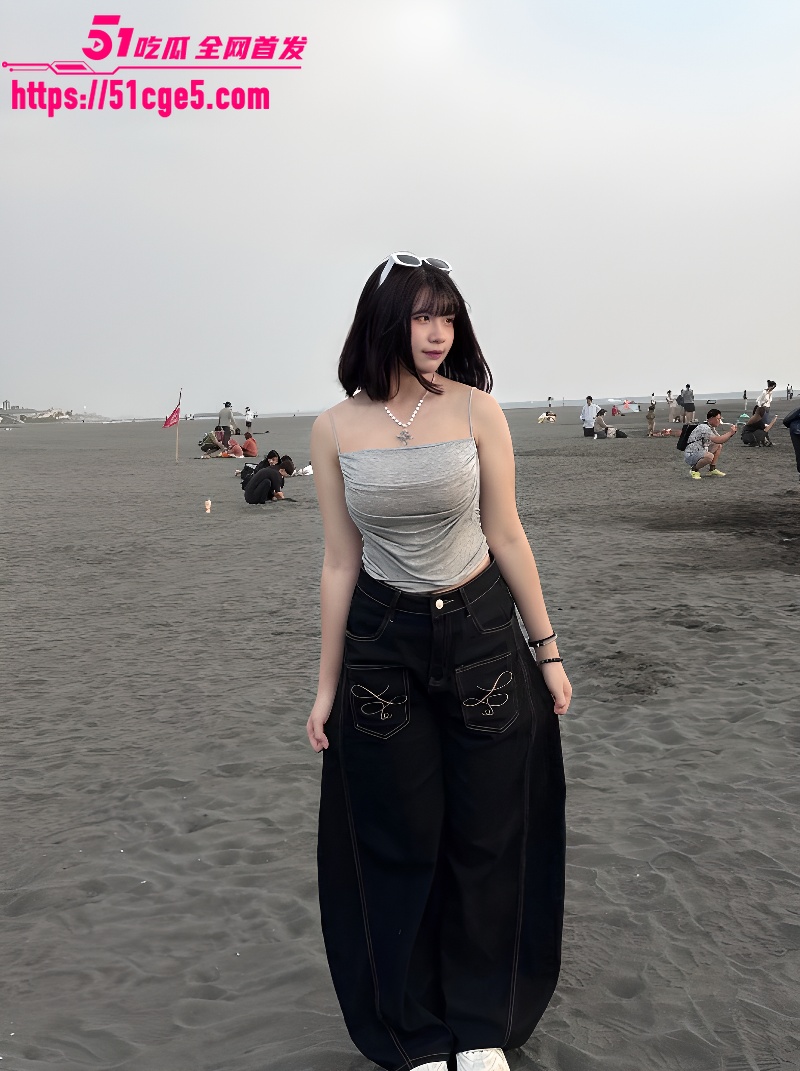 齐刘海巨乳小网红欣妤 1 齐刘海巨乳小网红欣妤 1