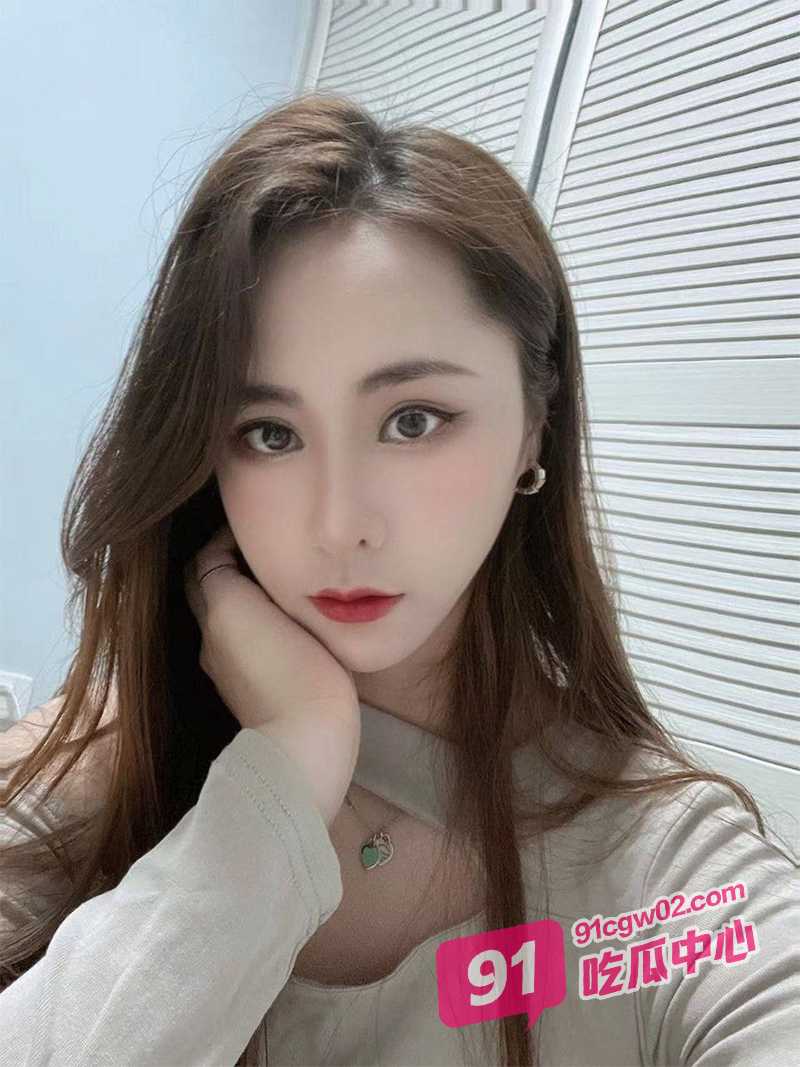 好玩不过嫂子 大长腿尤物嫂的诱惑 勾引嫂子强制高潮喷水！ 配图