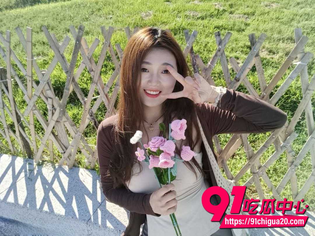 湖南长沙科技大学夏婷婷私密视频曝光 被渣男约到酒店无套爆操反差到极致