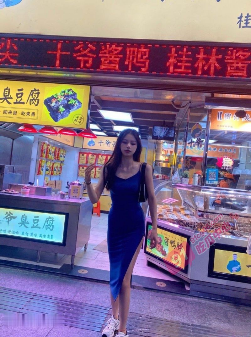 抖音风剧情之酒店迷奸白月光~上床后判若两人 尽情展示风骚淫态!