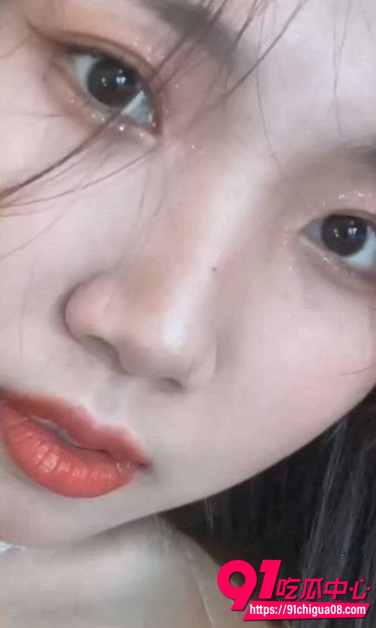 王帅娟自拍自慰2 王帅娟自拍自慰2