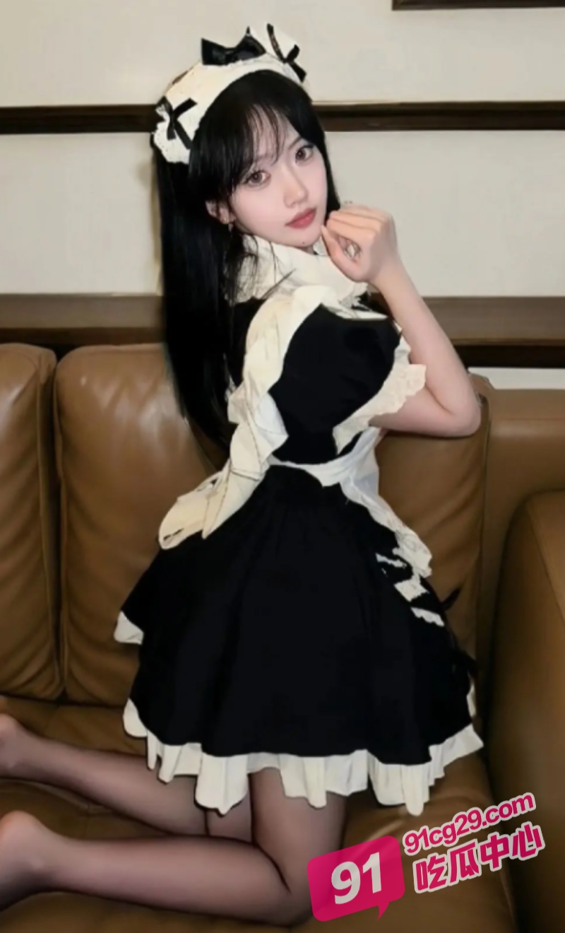 两队情侣做爱大赛! 你猜骑乘VS中出哪种姿势更容易让女人高潮?