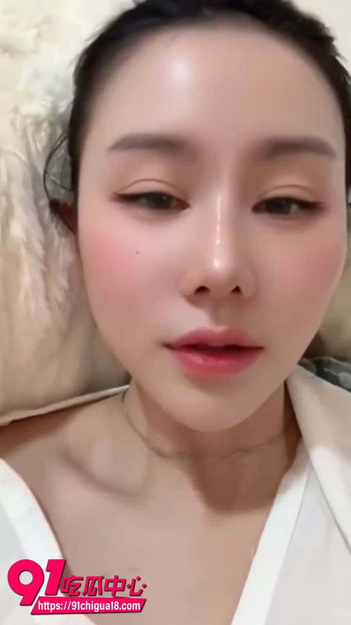 推特汐梦瑶足交榨精视频1